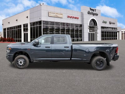 2026 RAM 3500 Big Horn Lone Star 4x4 Crew Cab 8' Box