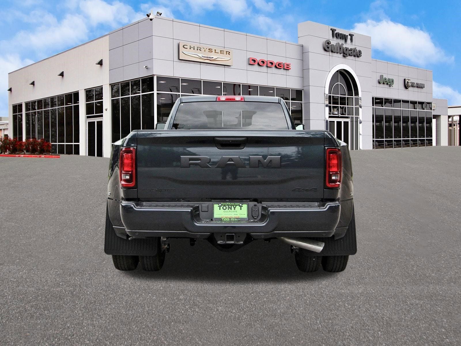 2026 RAM 3500 Big Horn Lone Star 4x4 Crew Cab 8' Box