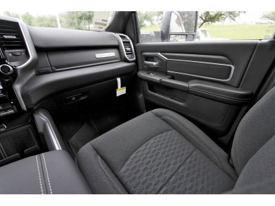2026 RAM 3500 Big Horn Lone Star 4x4 Crew Cab 8' Box