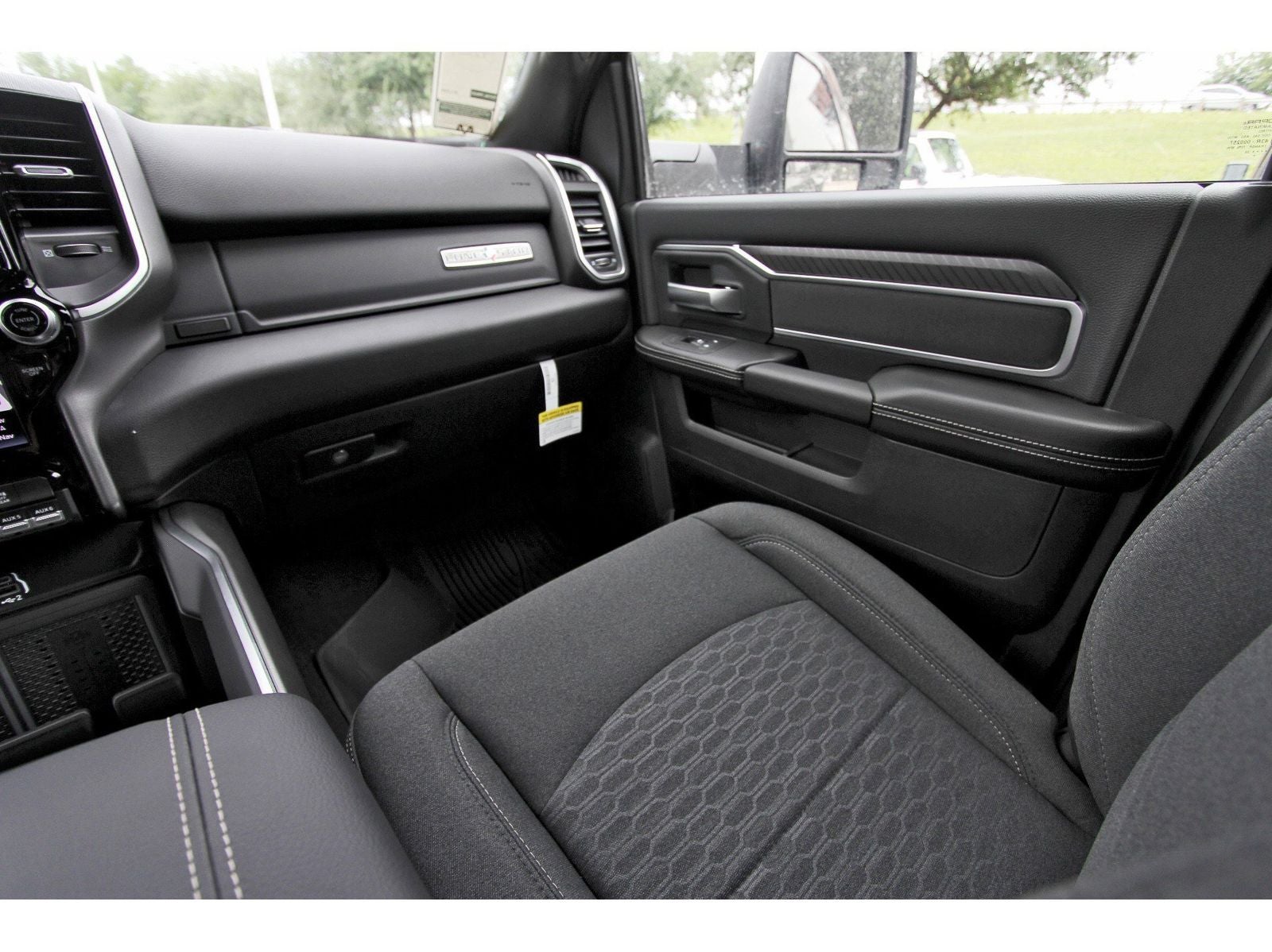 2026 RAM 3500 Big Horn Lone Star 4x4 Crew Cab 8' Box