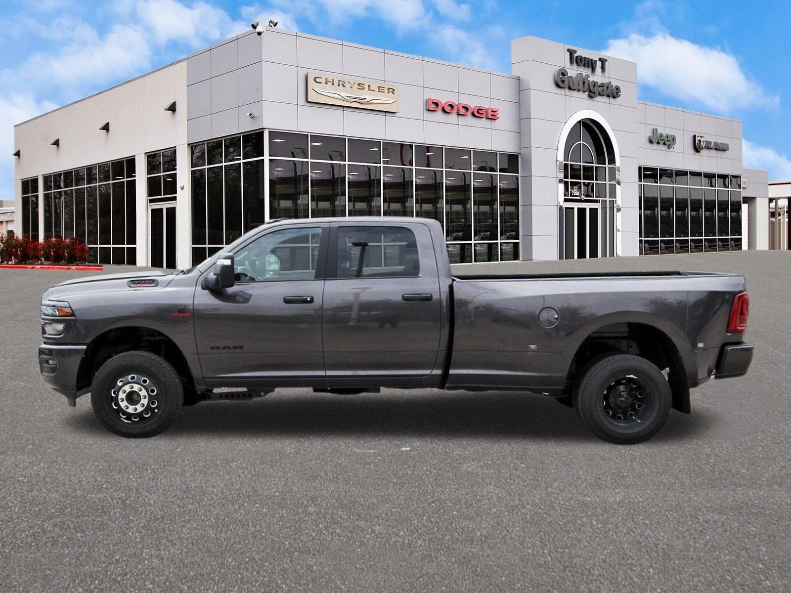 2026 RAM 3500 Big Horn Lone Star 4x4 Crew Cab 8' Box