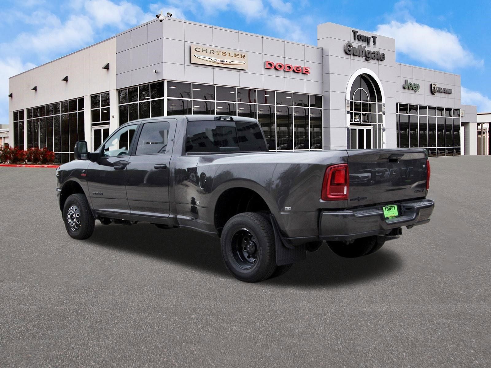 2026 RAM 3500 Big Horn Lone Star 4x4 Crew Cab 8' Box