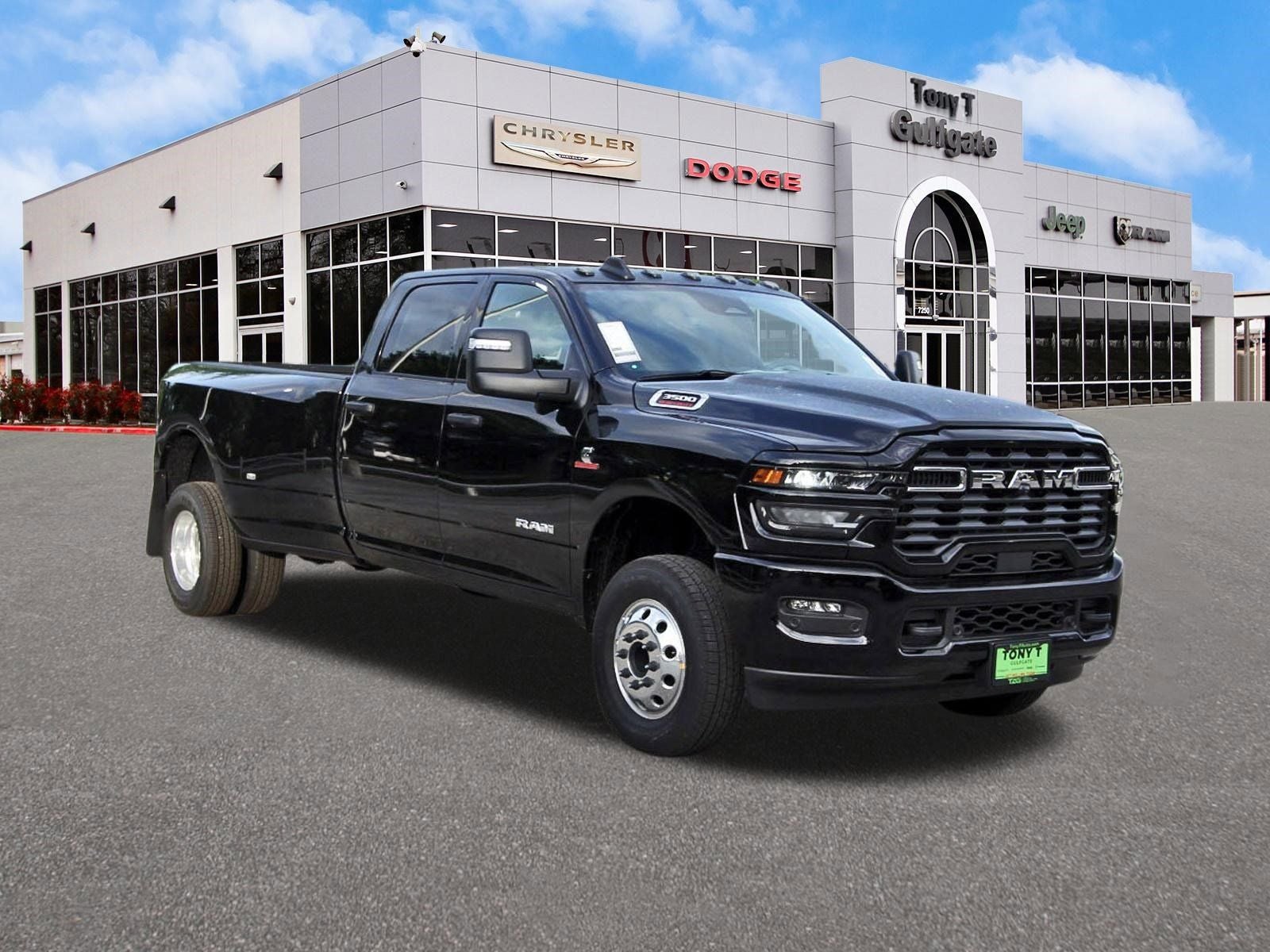 2026 RAM 3500 Big Horn Lone Star 4x4 Crew Cab 8' Box