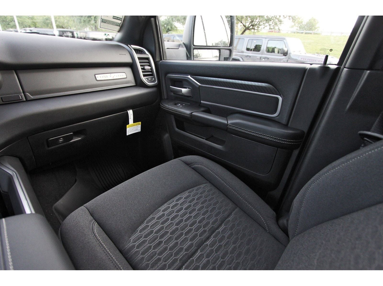 2026 RAM 3500 Big Horn Lone Star 4x4 Crew Cab 8' Box