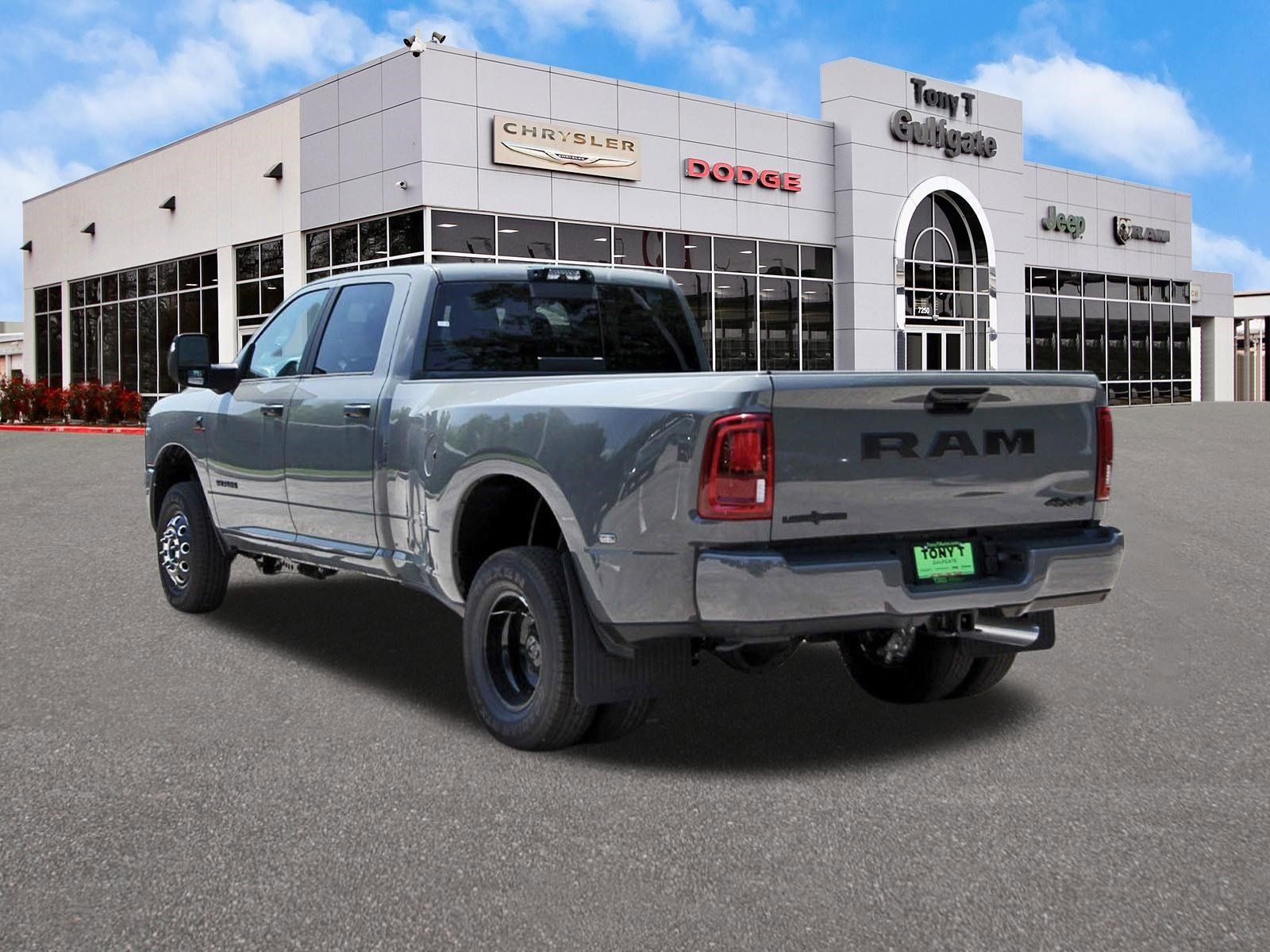 2026 RAM 3500 Big Horn Lone Star 4x4 Crew Cab 8' Box