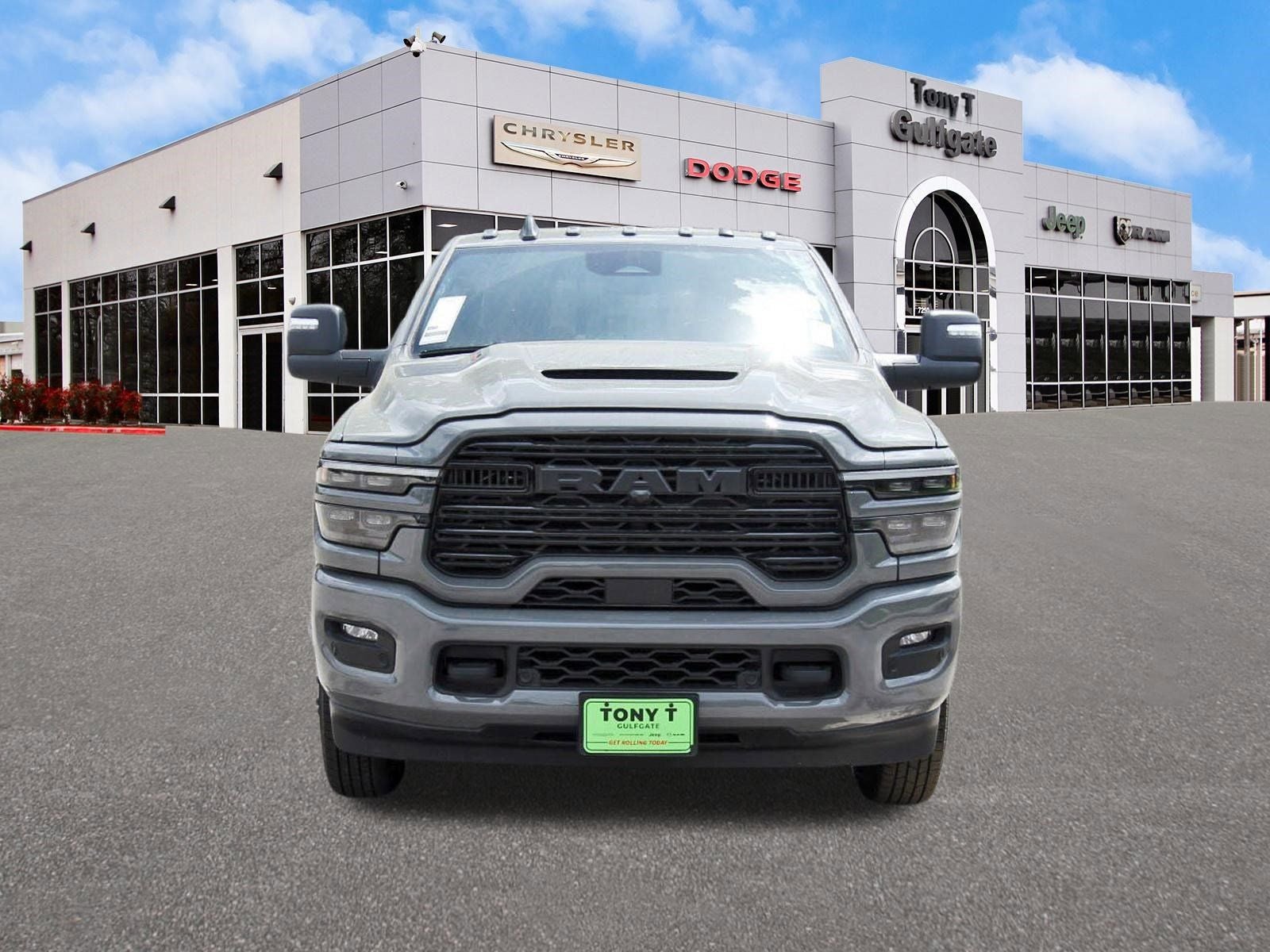 2026 RAM 3500 Laramie 4x4 Crew Cab 8' Box