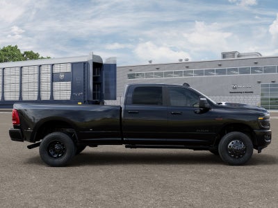 2026 RAM 3500 Laramie 4x4 Crew Cab 8' Box