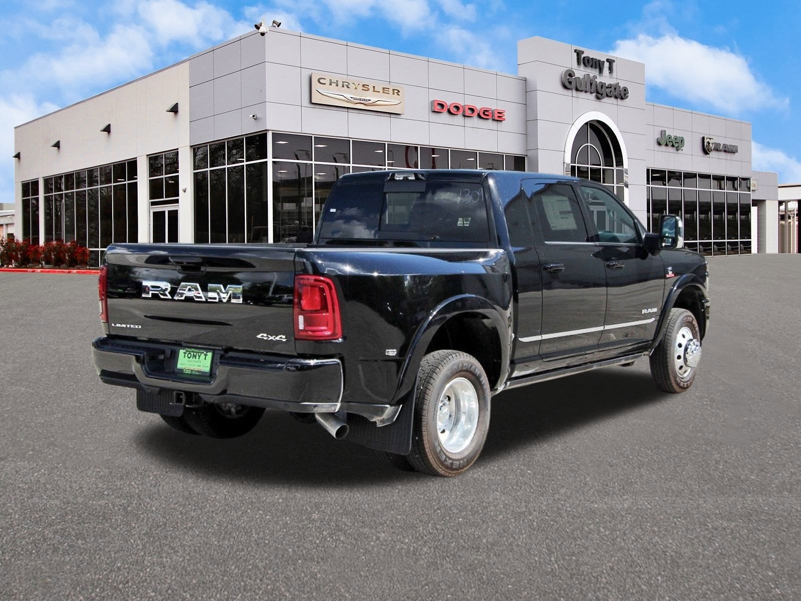 2026 RAM 3500 Limited 4x4 Mega Cab 6'4" Box