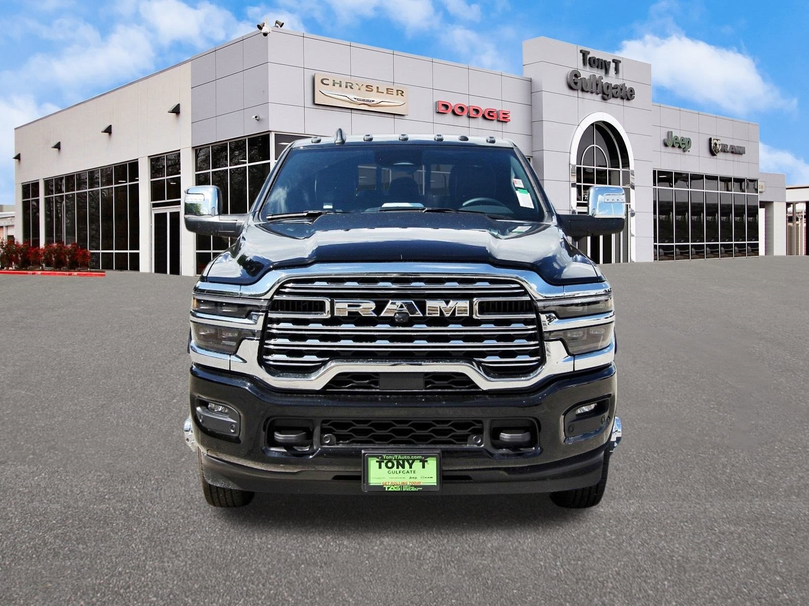 2026 RAM 3500 Limited 4x4 Mega Cab 6'4" Box