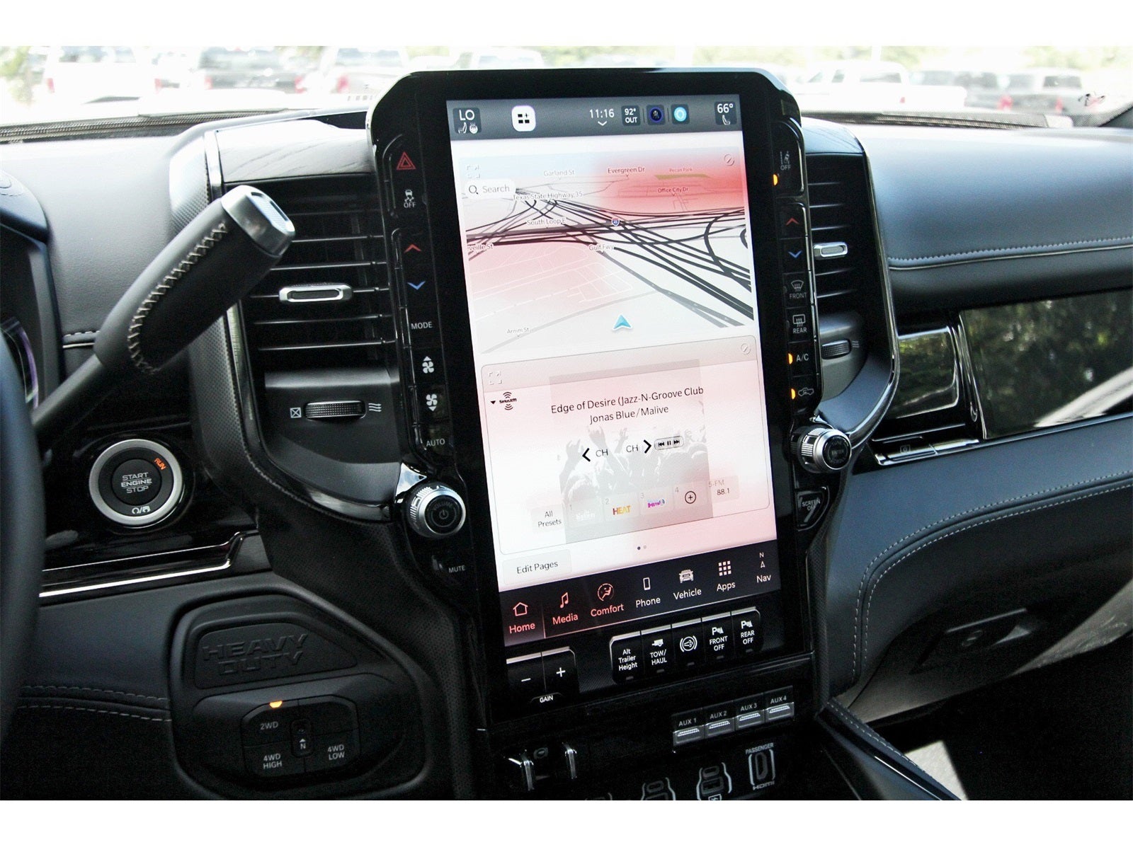 2026 RAM 3500 Limited 4x4 Mega Cab 6'4" Box