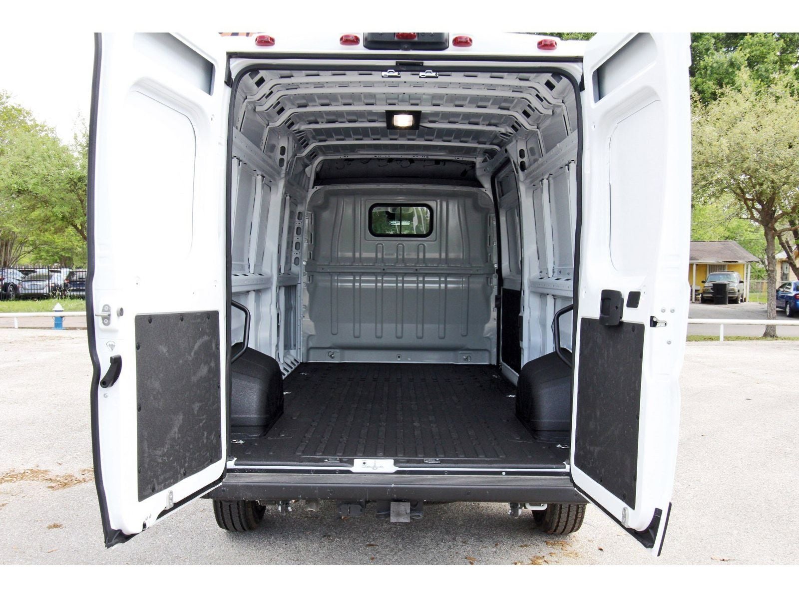 2026 RAM ProMaster 3500 High Roof Tradesman 3500 159" WB w/Pass Seat