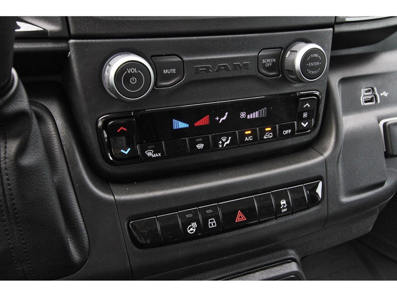 2026 RAM ProMaster 3500 Super High Roof Tradesman 3500 Super High Rf Ext 159" w/Pass