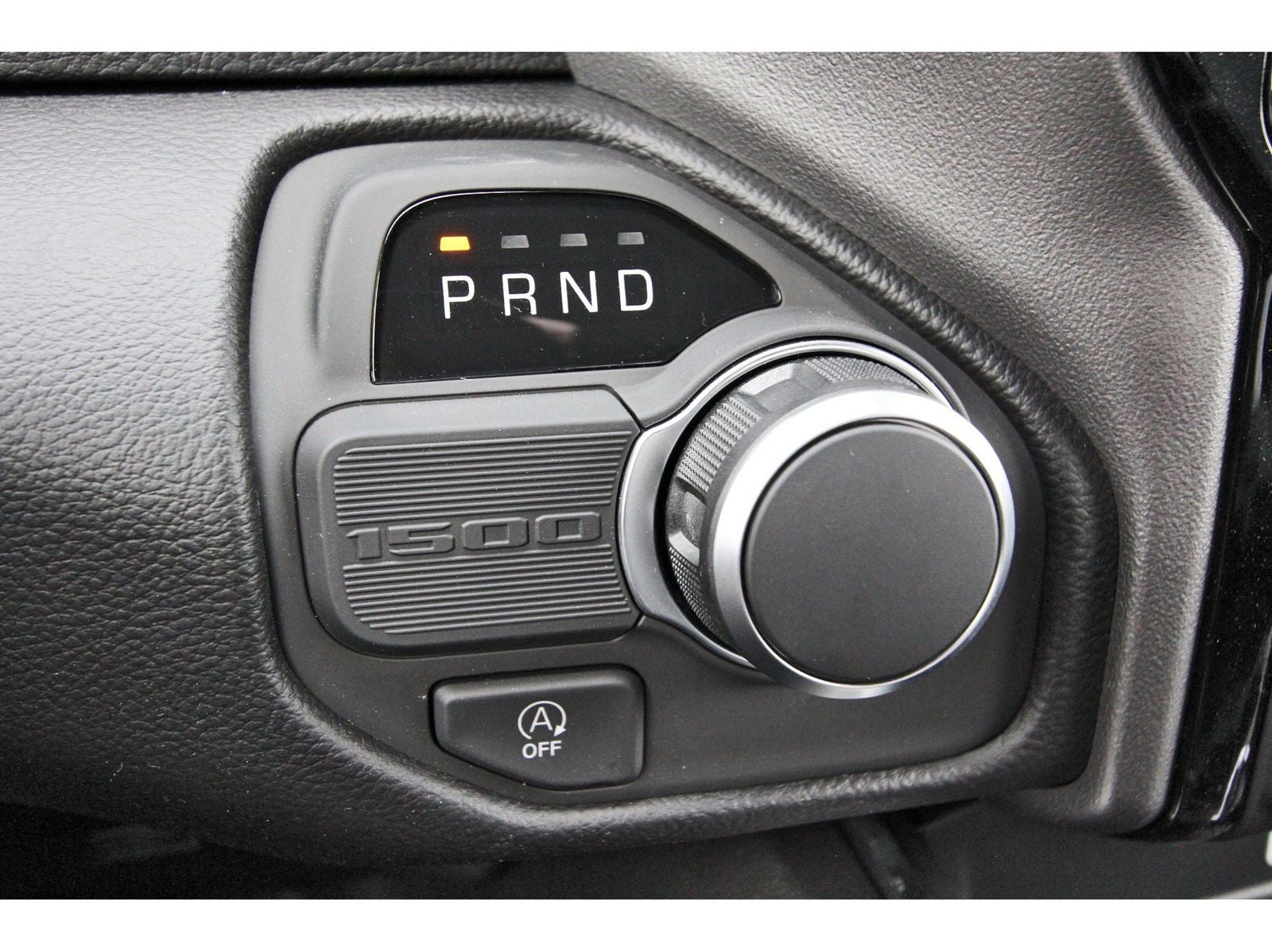 2026 RAM 1500 Big Horn/Lone Star Lone Star 4x2 Crew Cab 5'7" Box