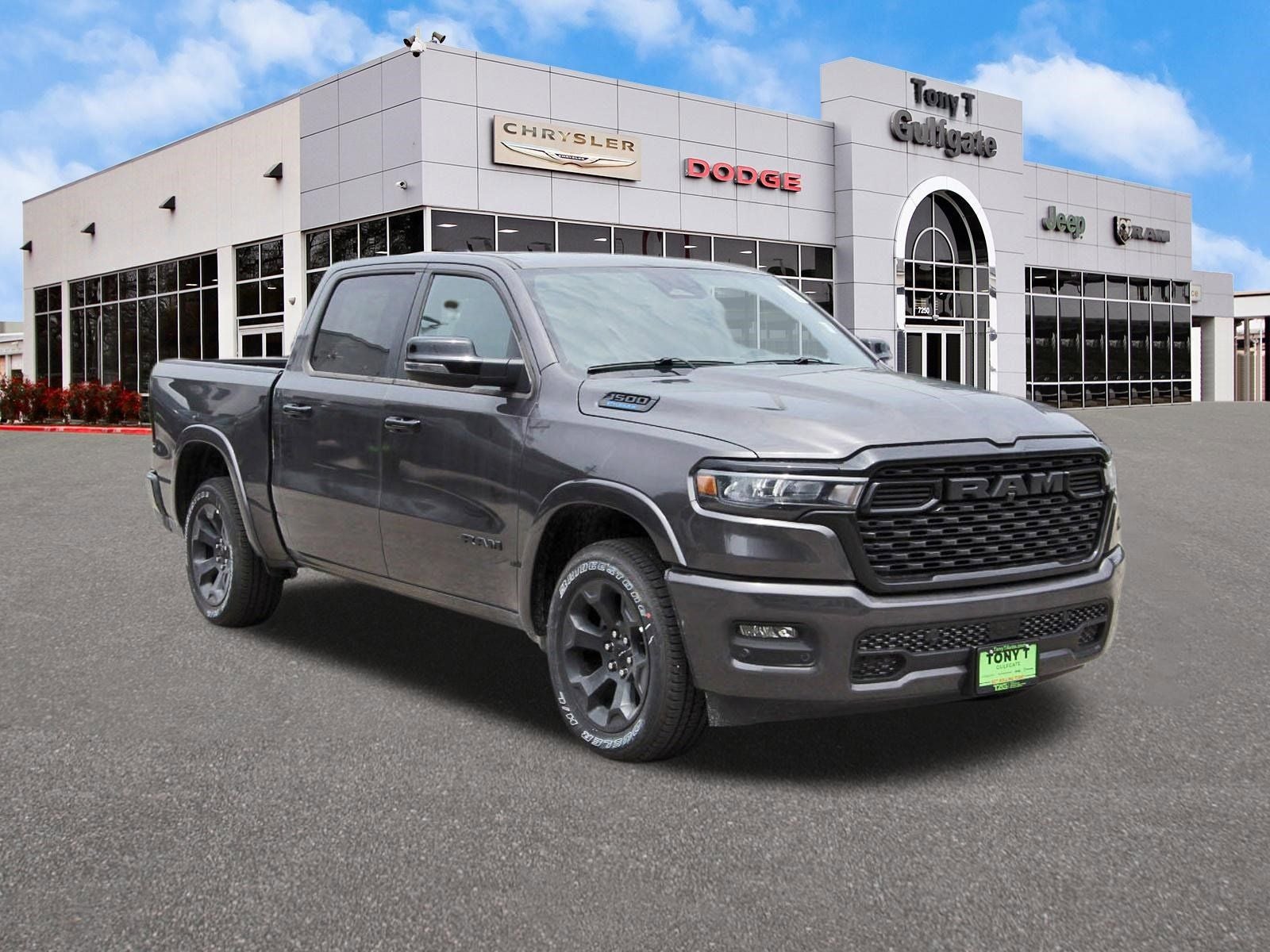 2026 RAM 1500 Big Horn/Lone Star Lone Star 4x2 Crew Cab 5'7" Box