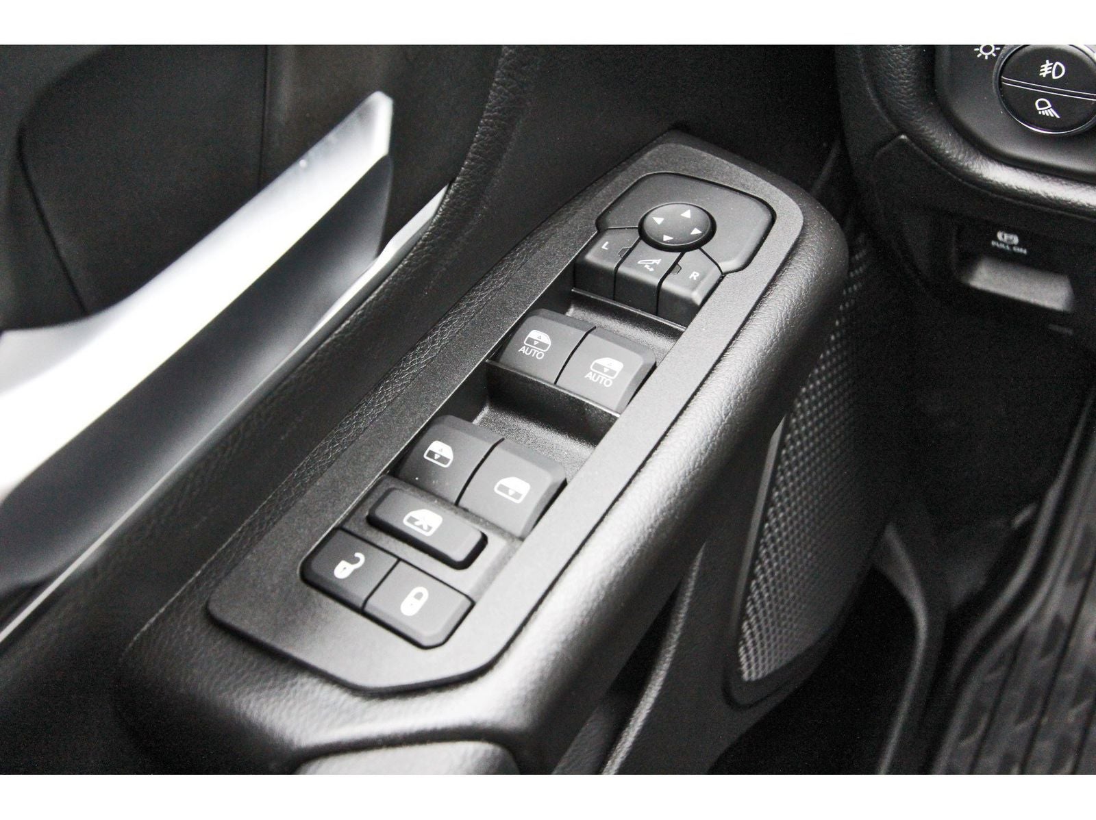 2026 RAM 1500 Big Horn/Lone Star Lone Star 4x2 Crew Cab 5'7" Box