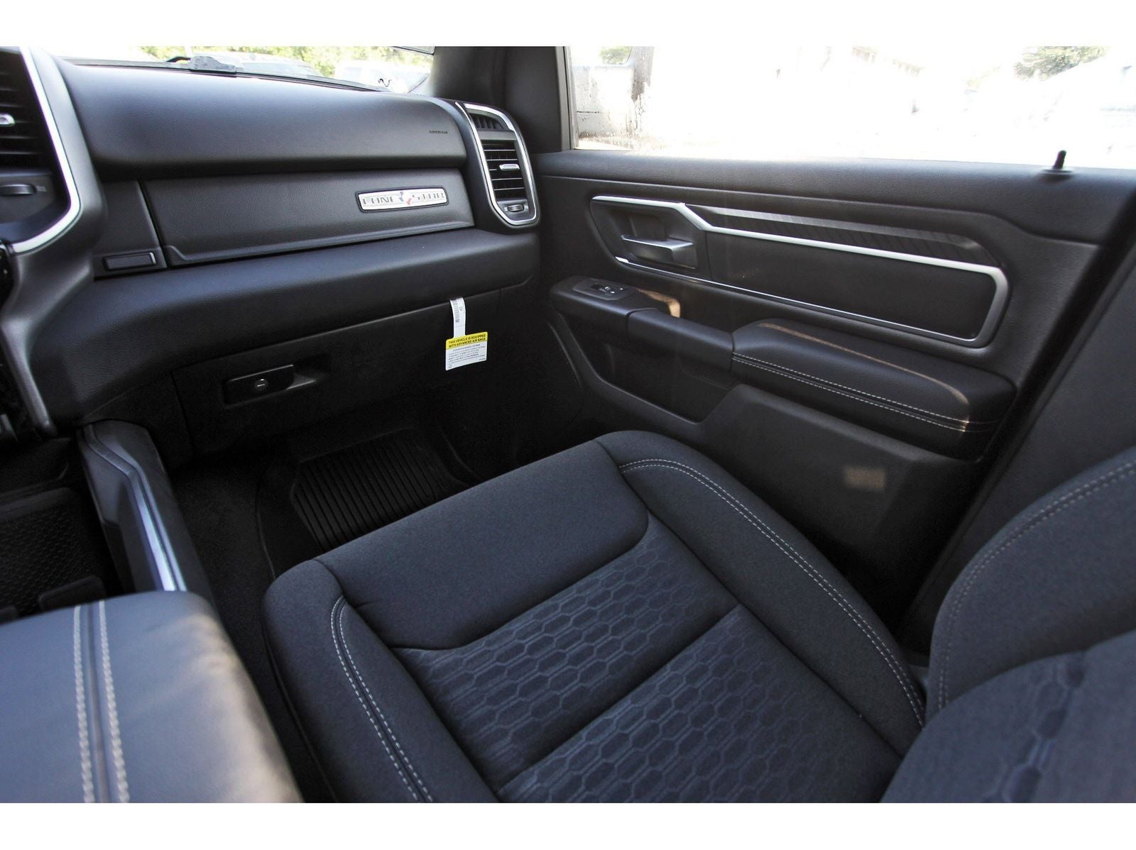 2026 RAM 1500 Big Horn/Lone Star Lone Star 4x2 Crew Cab 5'7" Box