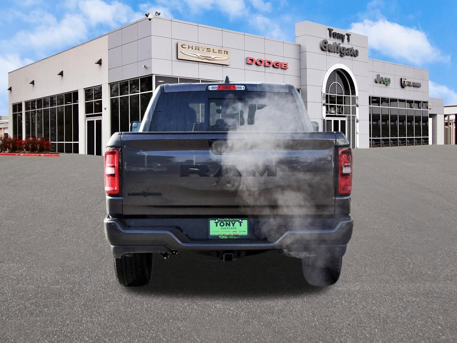 2026 RAM 1500 Big Horn/Lone Star Lone Star 4x2 Crew Cab 5'7" Box