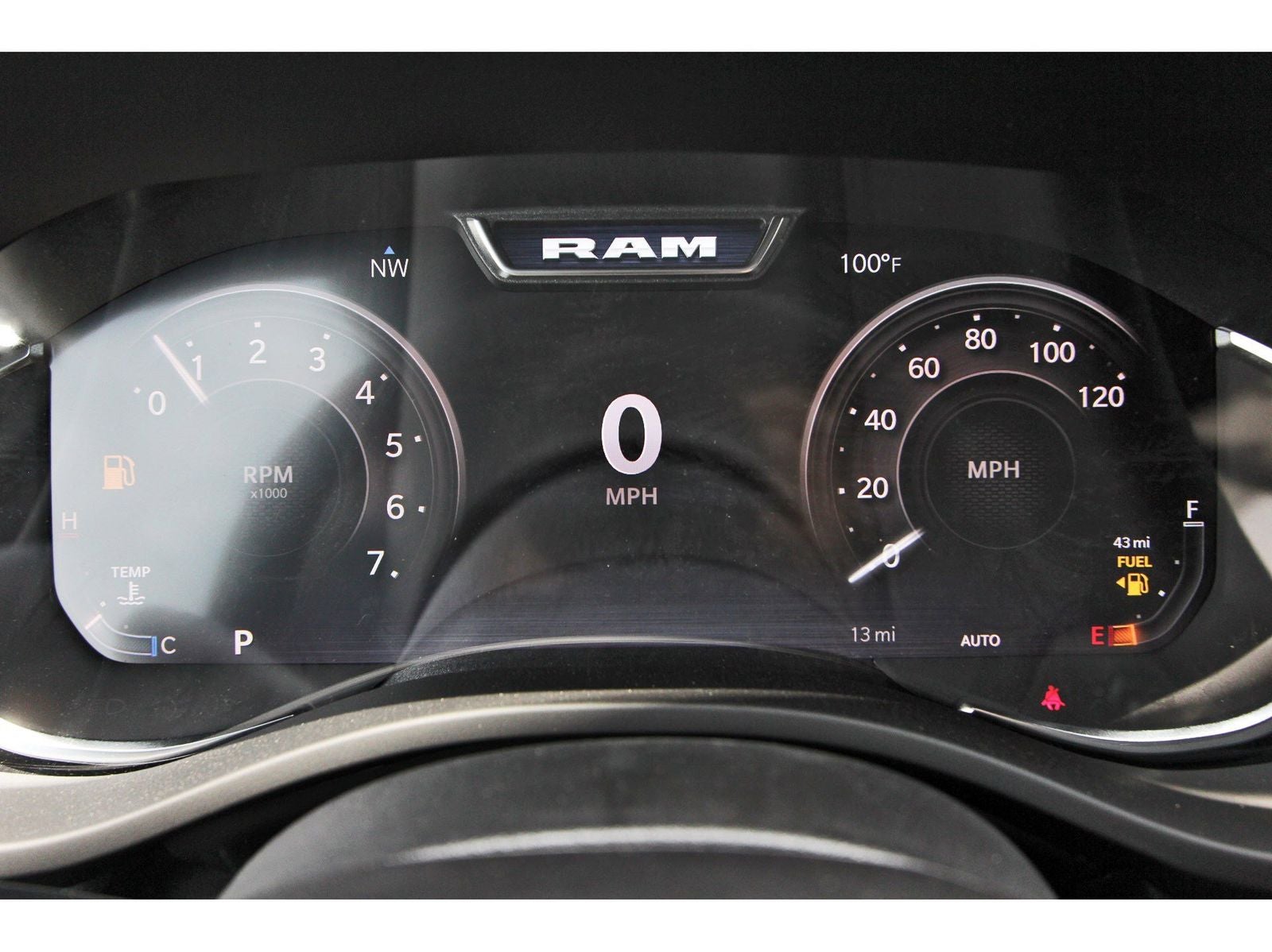 2026 RAM 1500 Big Horn/Lone Star Lone Star 4x2 Crew Cab 5'7" Box