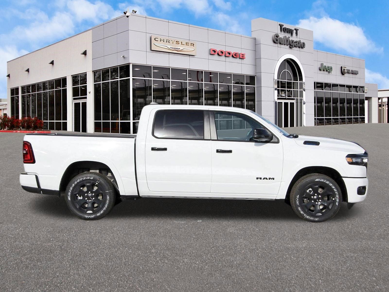 2026 RAM 1500 Big Horn/Lone Star Lone Star 4x2 Crew Cab 5'7" Box