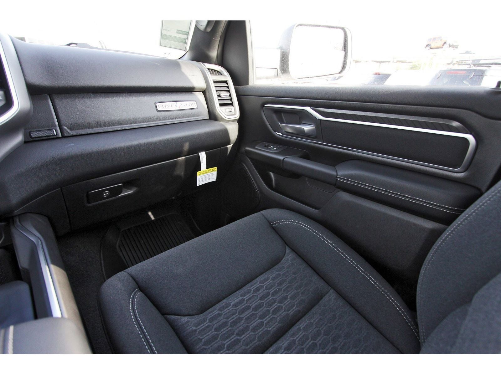 2026 RAM 1500 Big Horn/Lone Star Lone Star 4x2 Crew Cab 5'7" Box