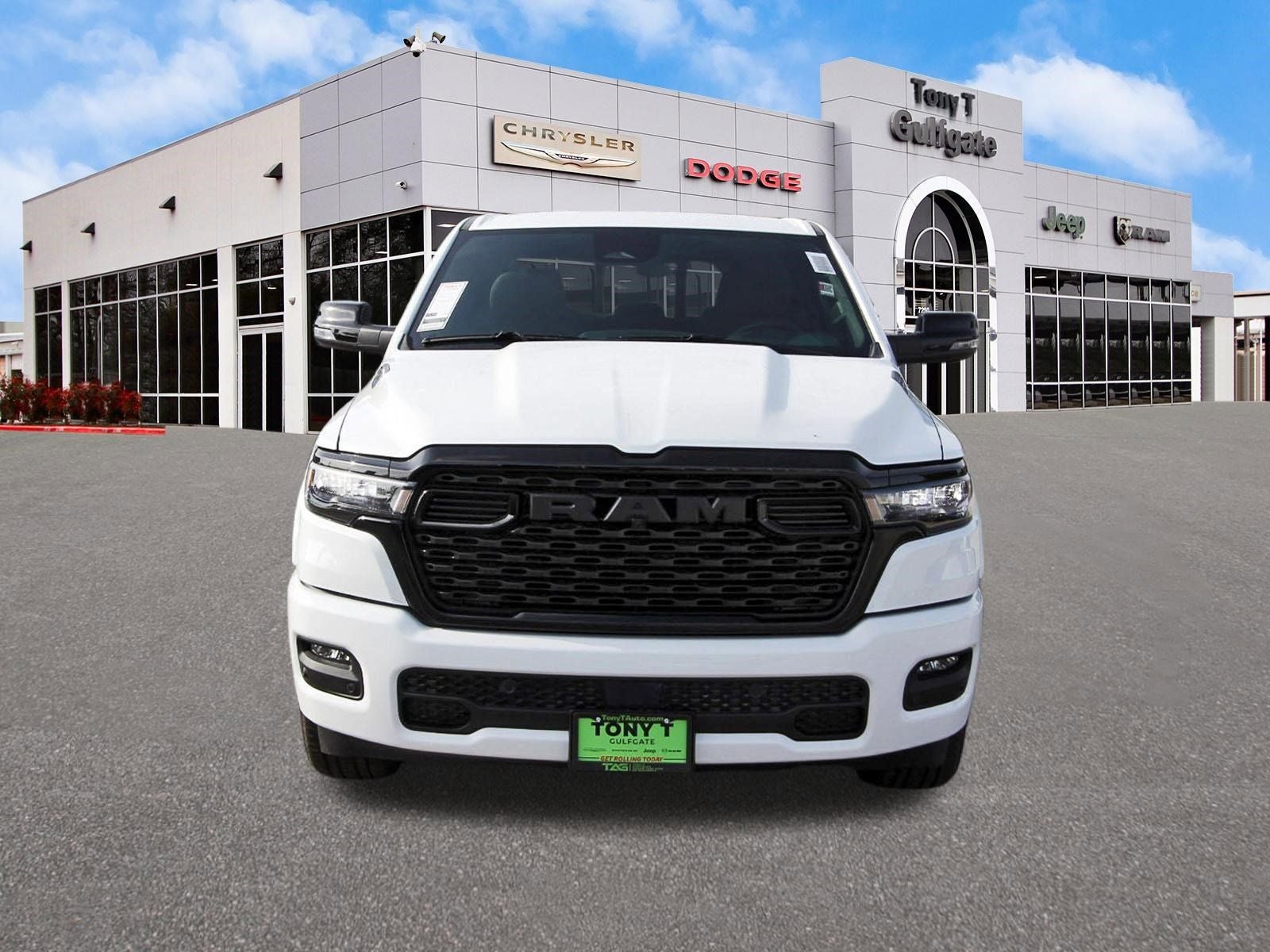 2026 RAM 1500 Big Horn/Lone Star Lone Star 4x2 Crew Cab 5'7" Box
