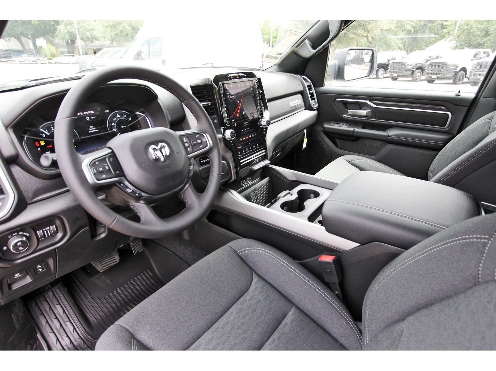 2026 RAM 1500 Big Horn/Lone Star Lone Star 4x2 Crew Cab 5'7" Box
