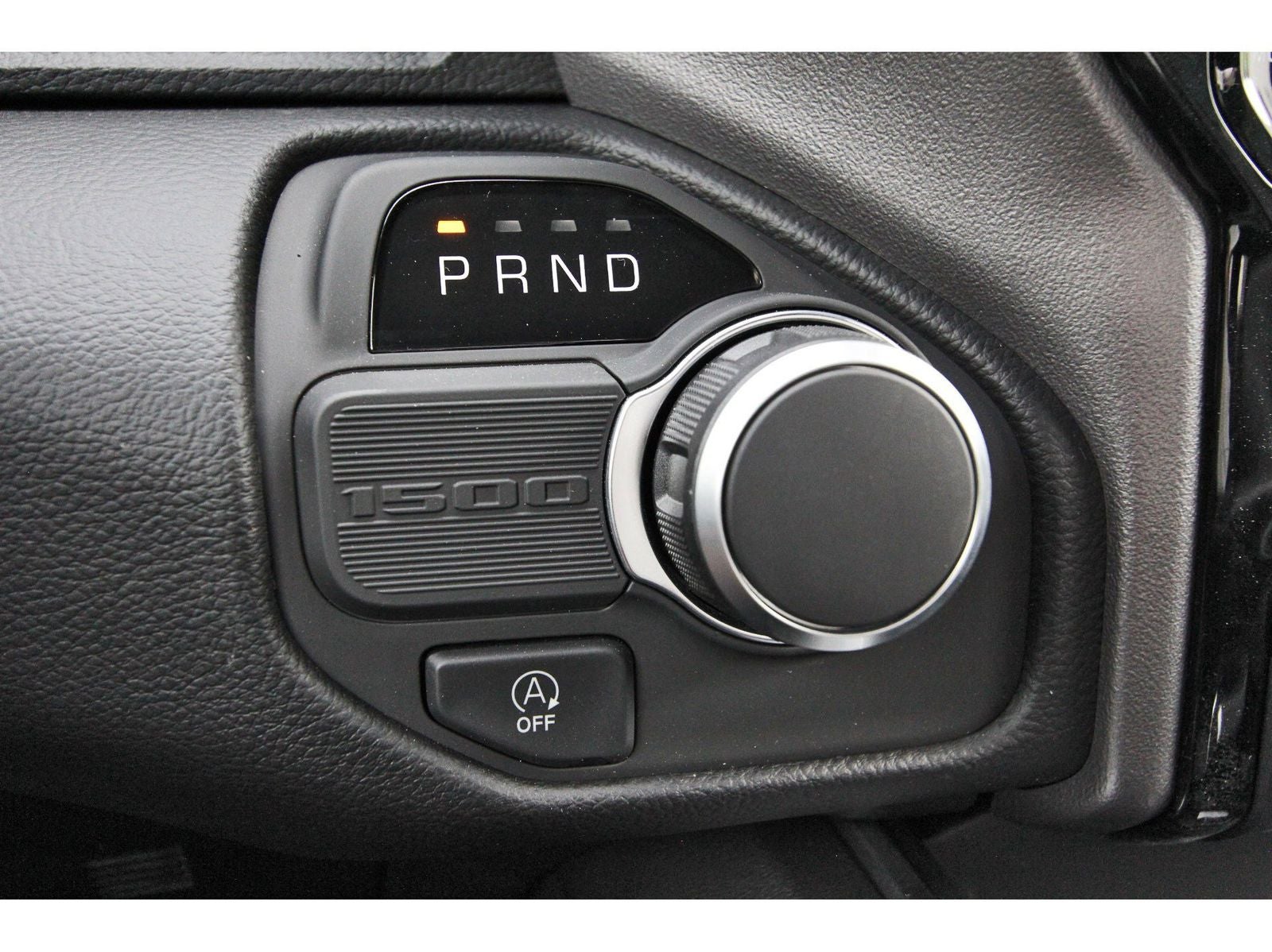 2026 RAM 1500 Big Horn/Lone Star Lone Star 4x2 Crew Cab 5'7" Box