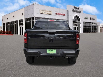 2026 RAM 1500 Big Horn/Lone Star Lone Star 4x2 Crew Cab 5'7" Box