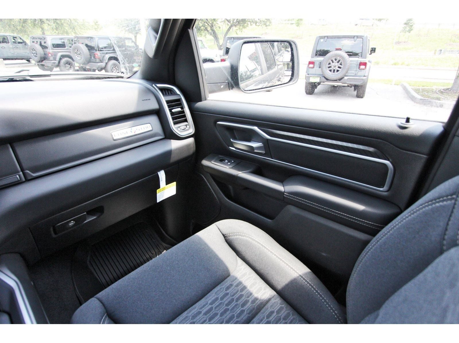 2026 RAM 1500 Big Horn/Lone Star Lone Star 4x4 Crew Cab 5'7" Box