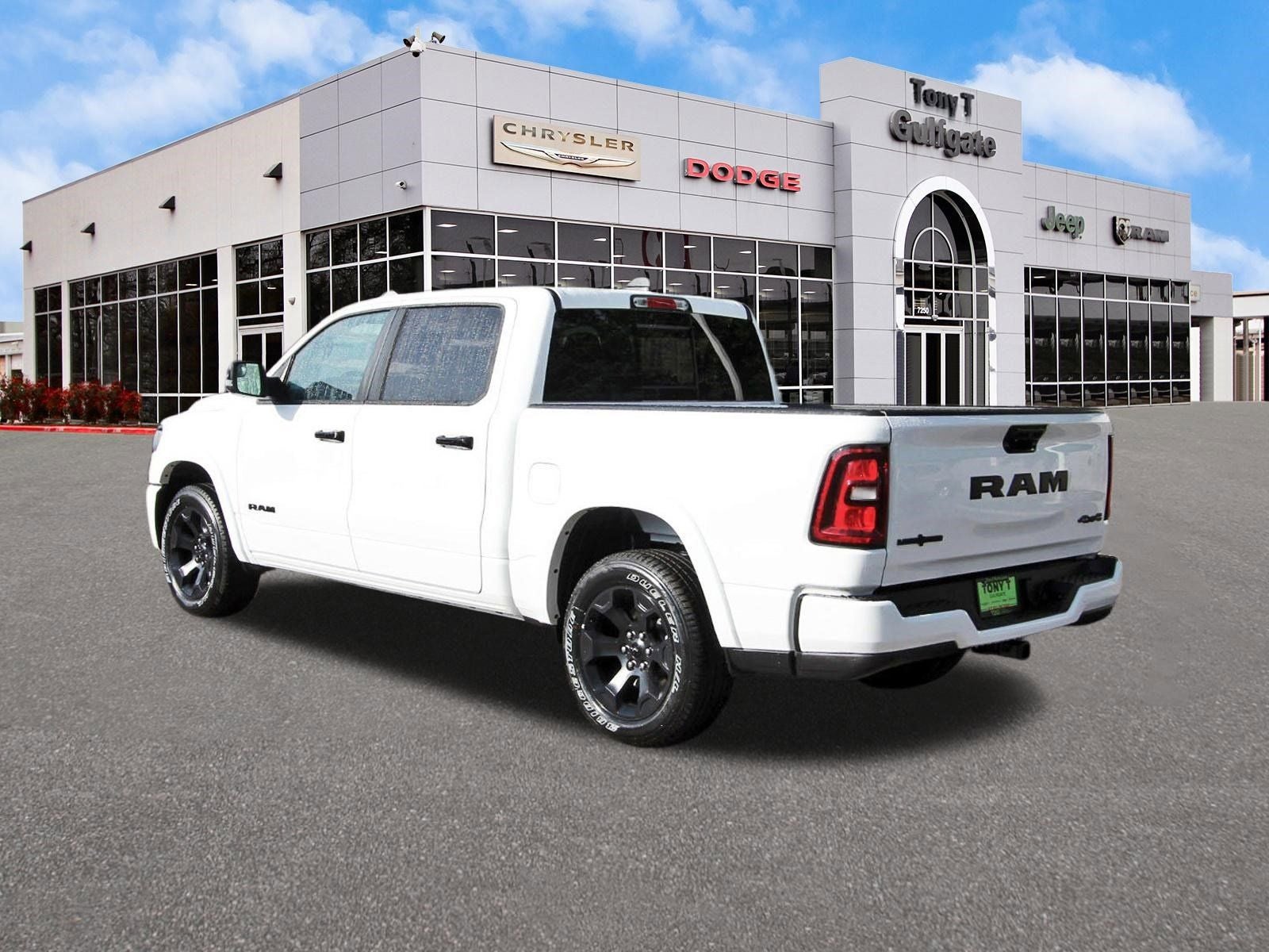 2026 RAM 1500 Big Horn/Lone Star Lone Star 4x4 Crew Cab 5'7" Box