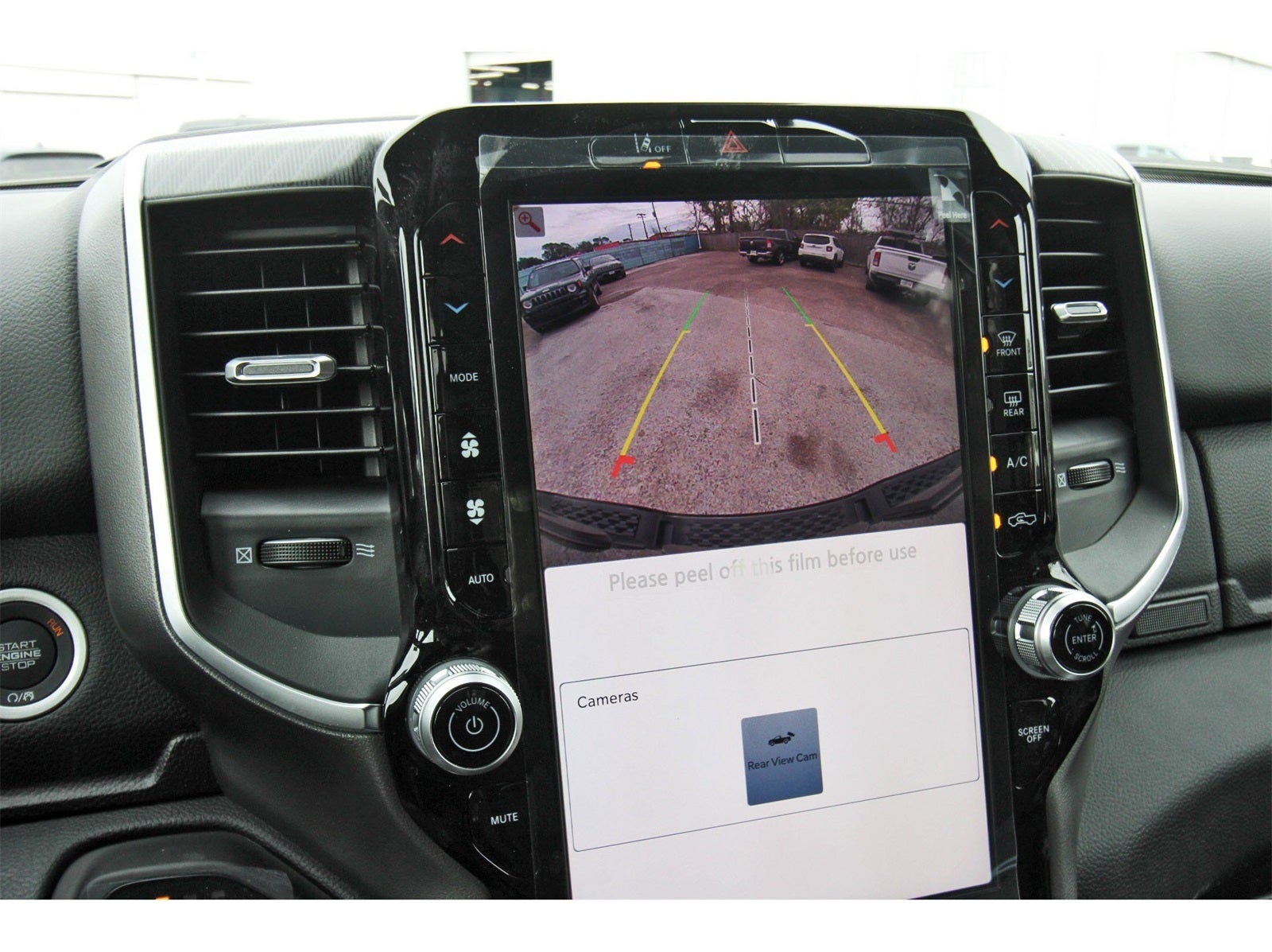 2026 RAM 1500 Big Horn/Lone Star Lone Star 4x4 Crew Cab 5'7" Box