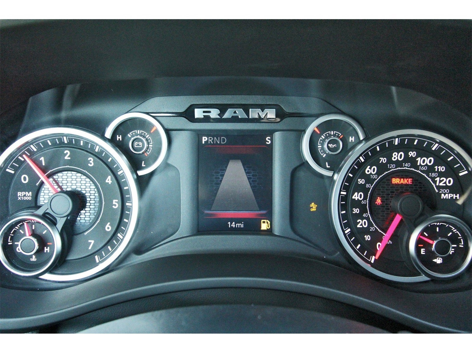 2026 RAM 2500 Tradesman 4x4 Crew Cab 6'4" Box