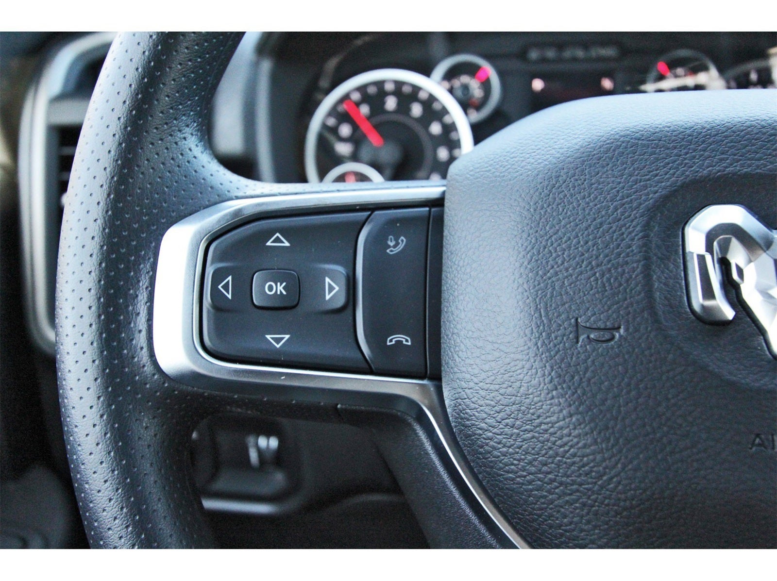 2026 RAM 2500 Tradesman 4x4 Crew Cab 6'4" Box