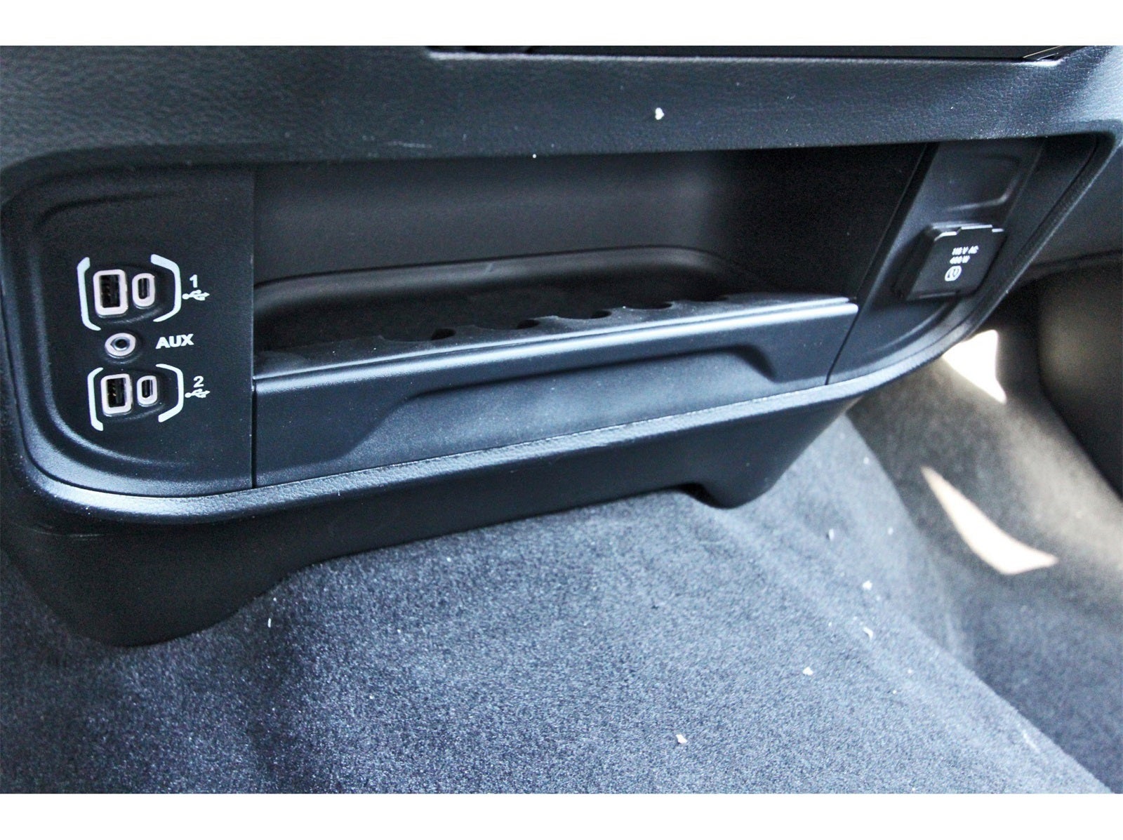 2026 RAM 2500 Tradesman 4x4 Crew Cab 6'4" Box