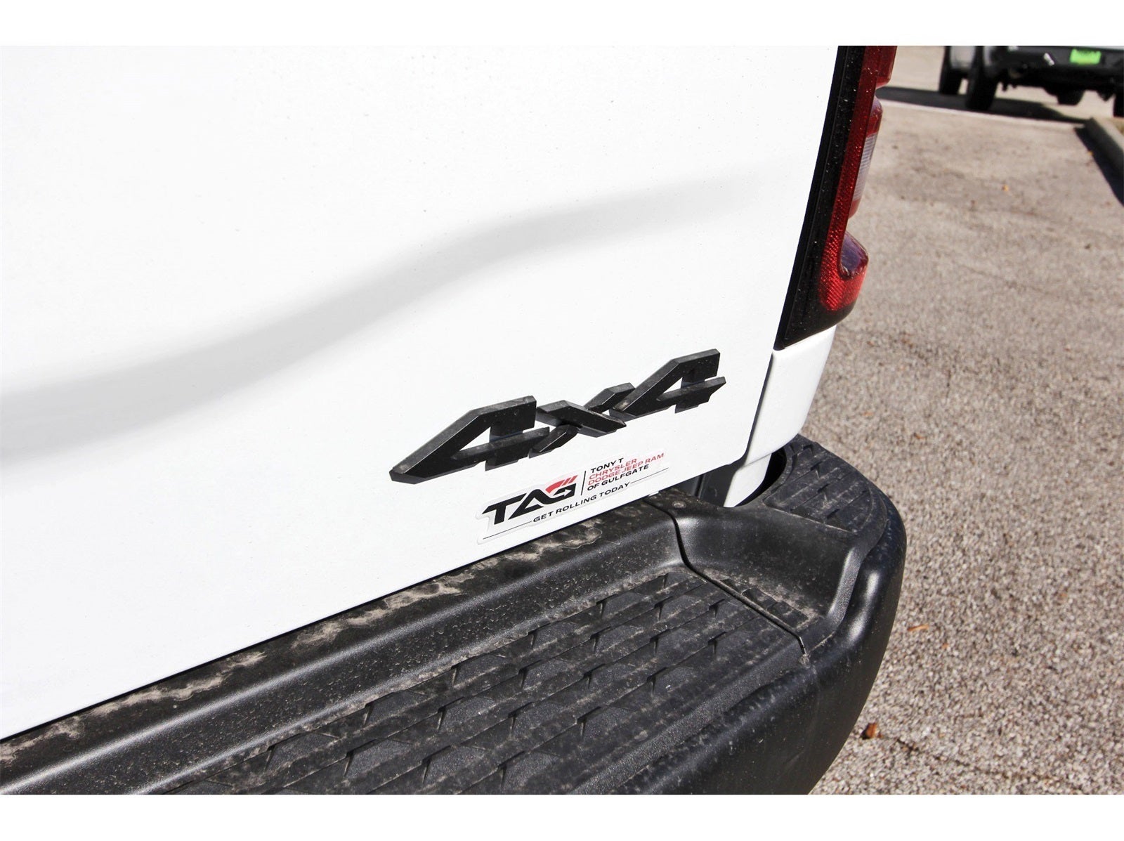 2026 RAM 2500 Tradesman 4x4 Crew Cab 6'4" Box