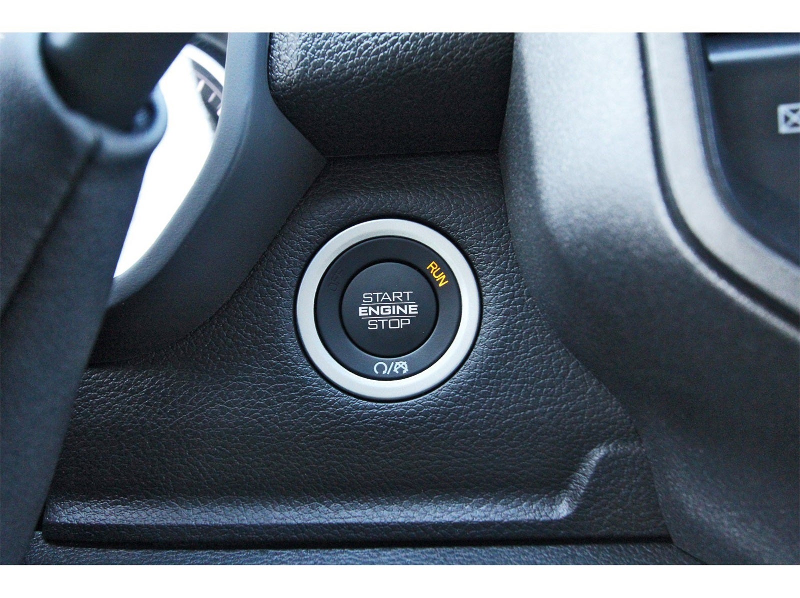 2026 RAM 2500 Tradesman 4x4 Crew Cab 6'4" Box