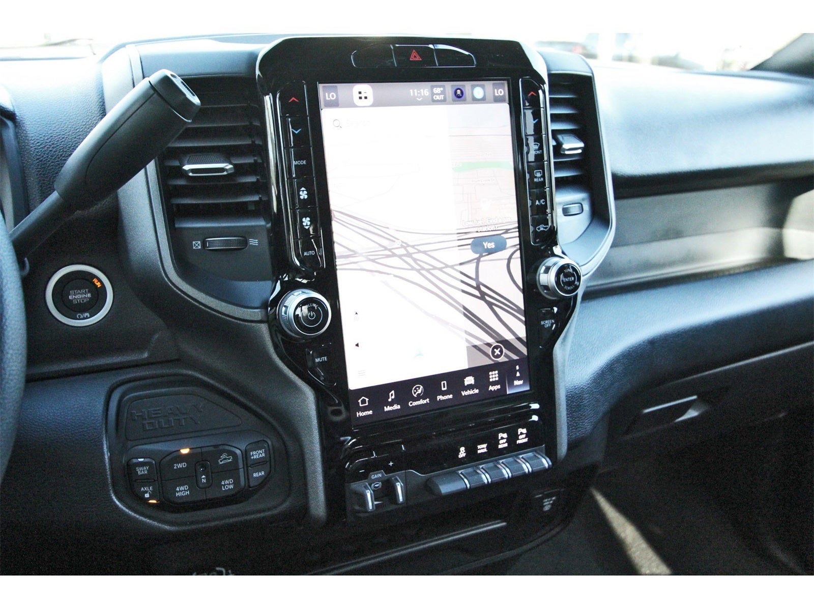 2026 RAM 2500 Tradesman 4x4 Crew Cab 6'4" Box