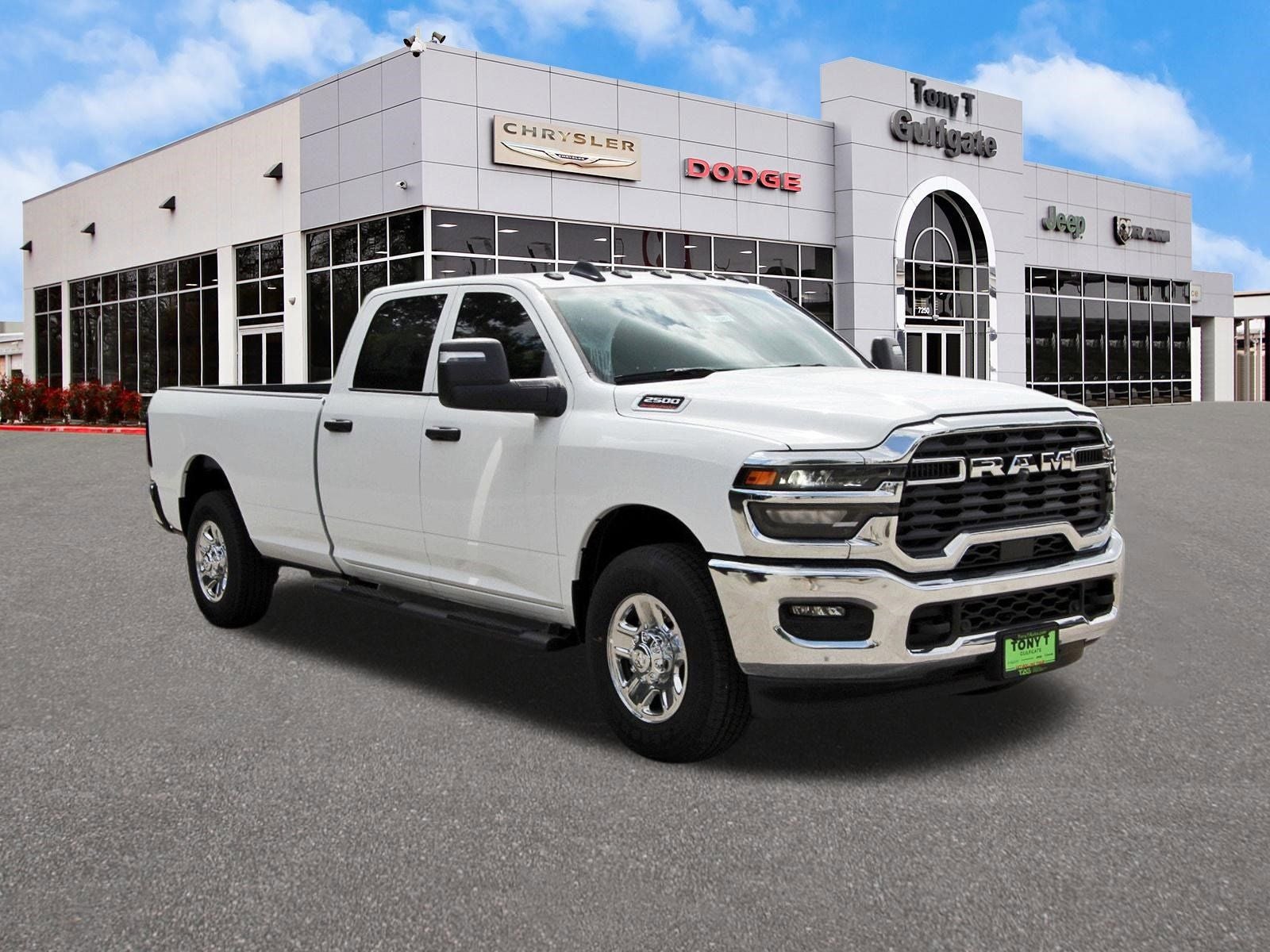 2026 RAM 2500 Tradesman 4x2 Crew Cab 8' Box