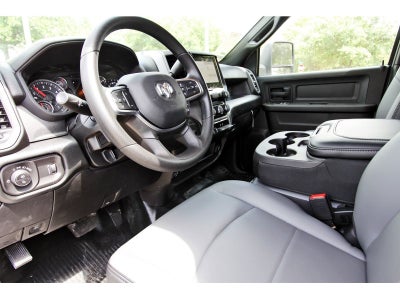 2026 RAM 2500 Tradesman 4x4 Crew Cab 6'4" Box