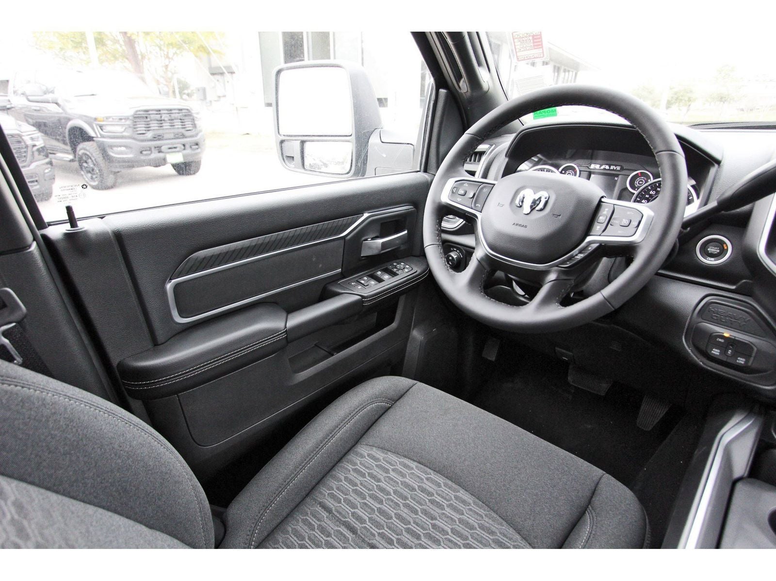 2026 RAM 2500 Big Horn Lone Star 4x4 Crew Cab 6'4" Box