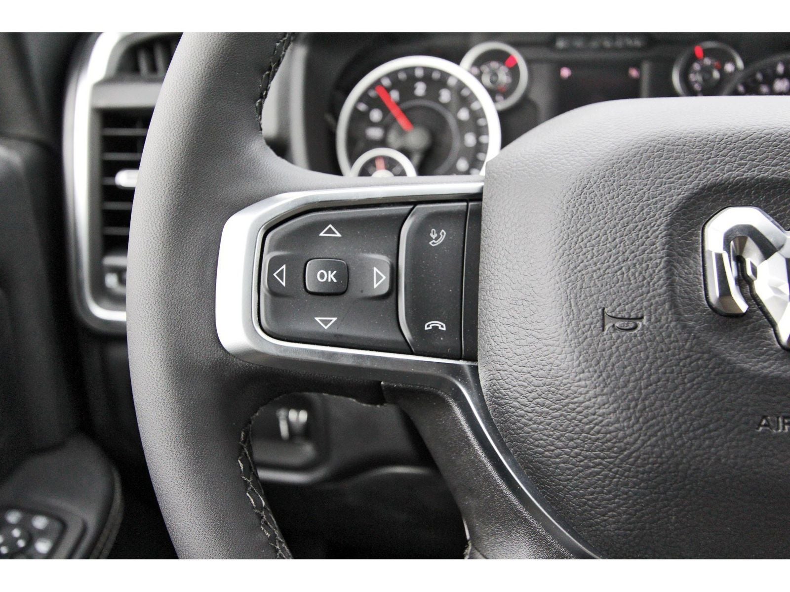 2026 RAM 2500 Big Horn Lone Star 4x4 Crew Cab 6'4" Box