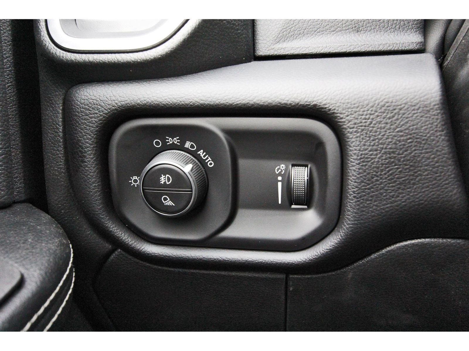 2026 RAM 2500 Big Horn Lone Star 4x4 Crew Cab 6'4" Box