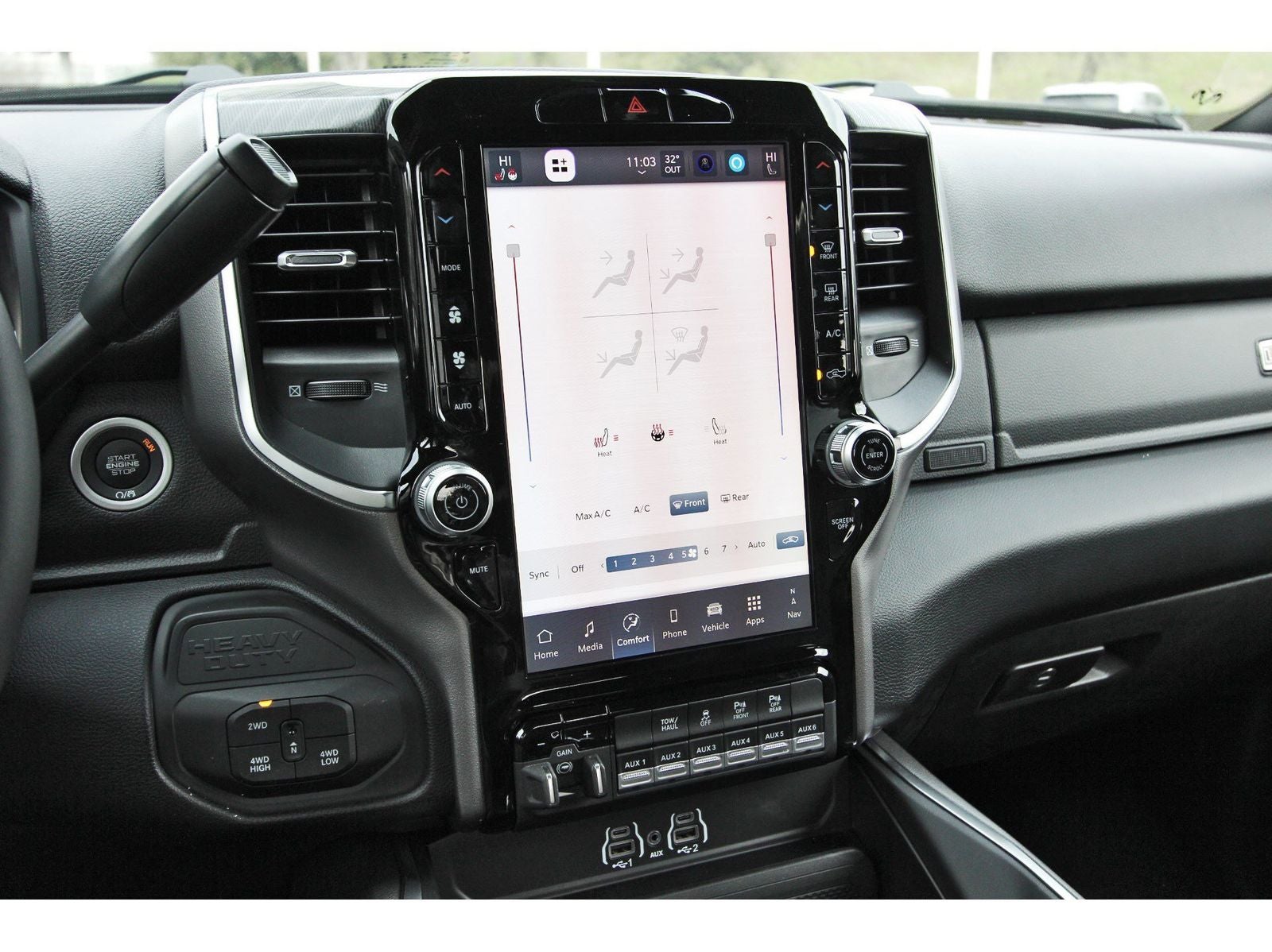 2026 RAM 2500 Big Horn Lone Star 4x4 Crew Cab 6'4" Box