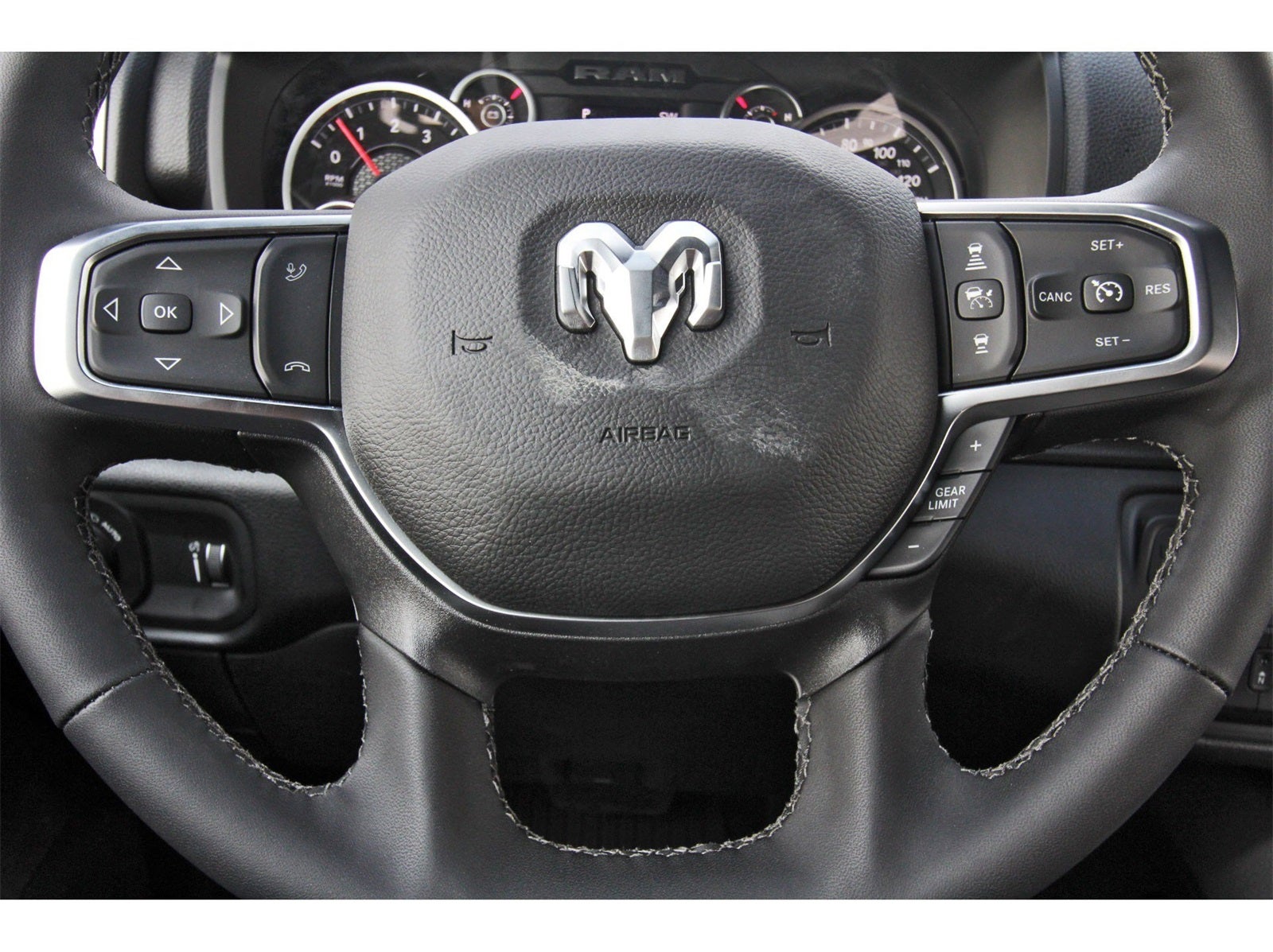 2026 RAM 2500 Big Horn Lone Star 4x4 Crew Cab 6'4" Box