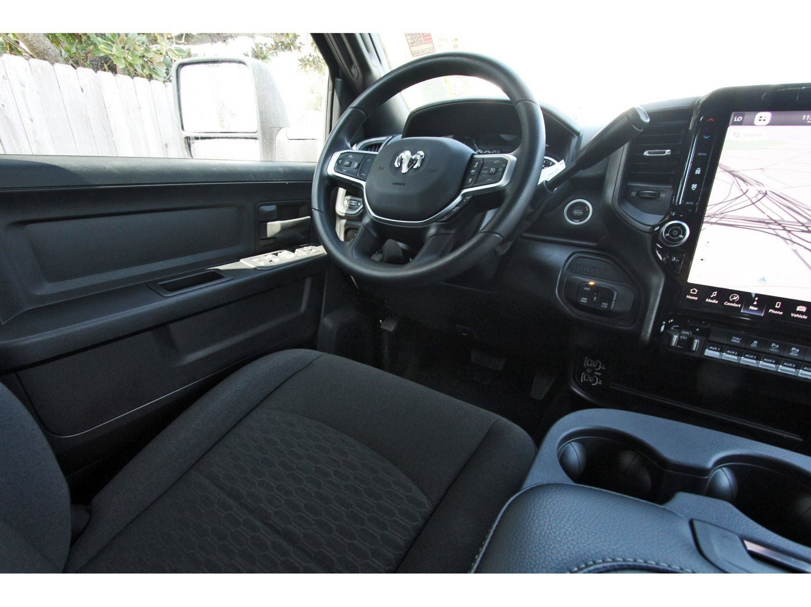 2026 RAM 2500 Tradesman 4x4 Crew Cab 8' Box