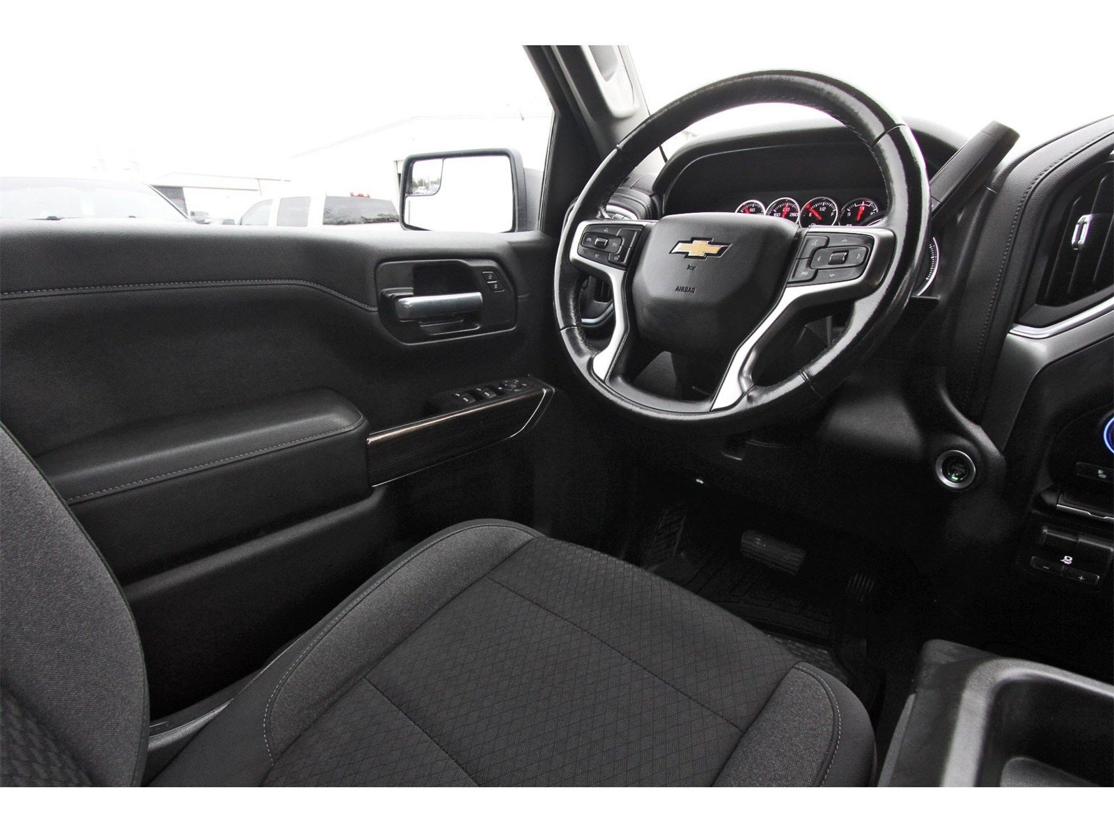 2021 Chevrolet Silverado 1500 LT LT1