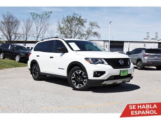2020 Nissan Pathfinder SL
