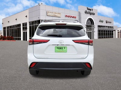 2022 Toyota Highlander XLE