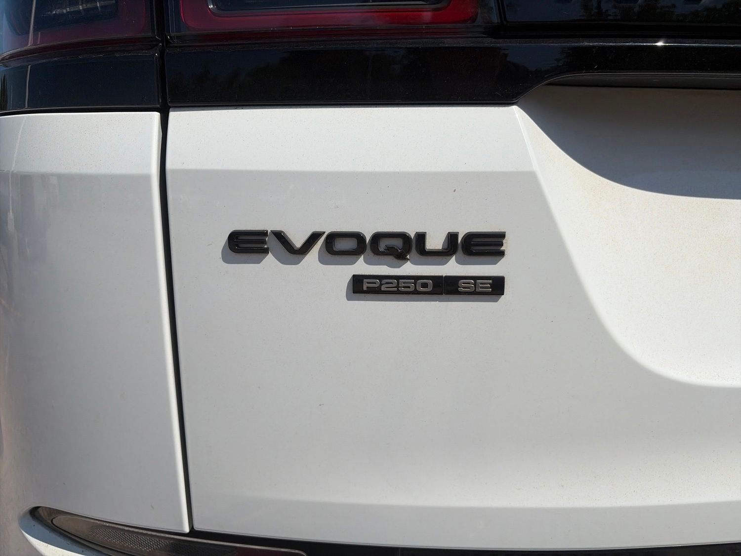 2020 Land Rover Range Rover Evoque SE